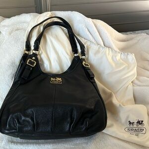 COACH Maggie Shoulder Bag NWT